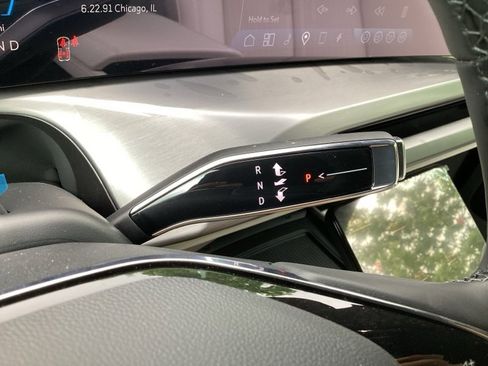 New 2026 Cadillac Vistiq Sport w/ LPO, Premium Carpet Package image 32