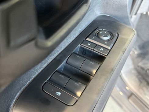 New 2026 Toyota Tacoma SR5 AWD/4WD image 16