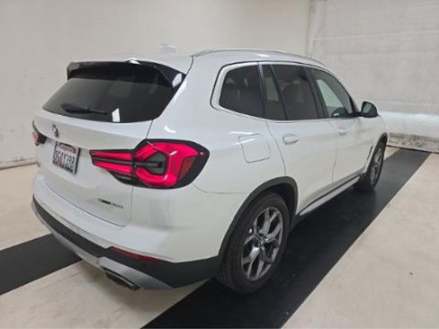 Used 2023 BMW X3 sDrive30i w/ Convenience Package RWD image 2
