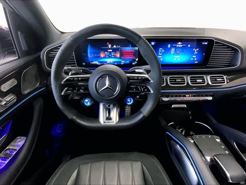 Used 2025 Mercedes-Benz GLE 53 AMG 4MATIC image 9
