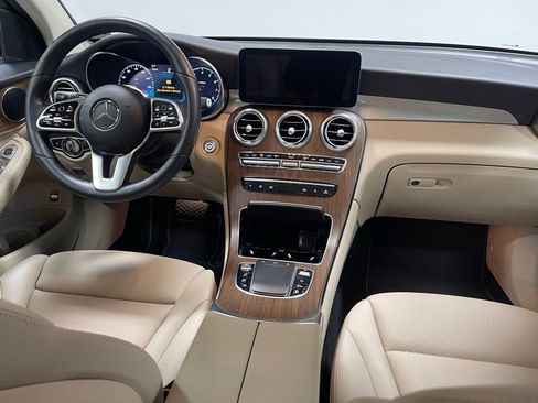 Used 2022 Mercedes-Benz GLC 300 4MATIC image 29