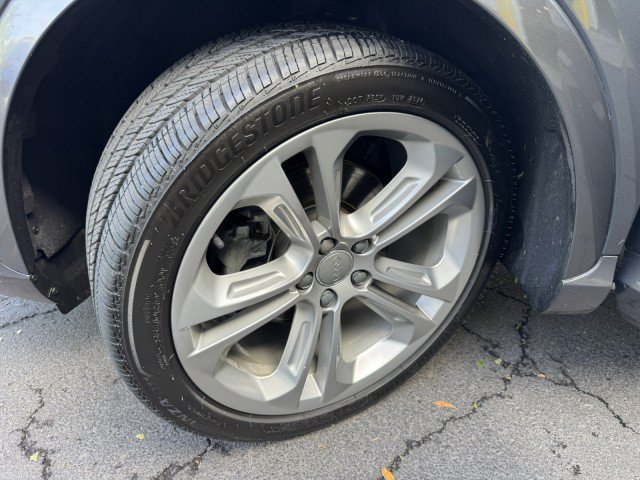 Used 2018 Audi Q3 2.0T Premium FWD image 38