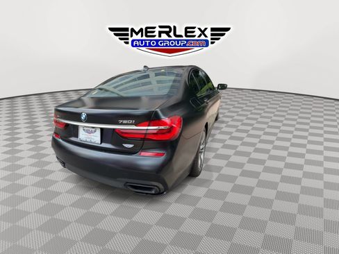 Used 2019 BMW 750i xDrive AWD/4WD image 7