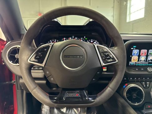 Used 2018 Chevrolet Camaro ZL1 RWD image 18