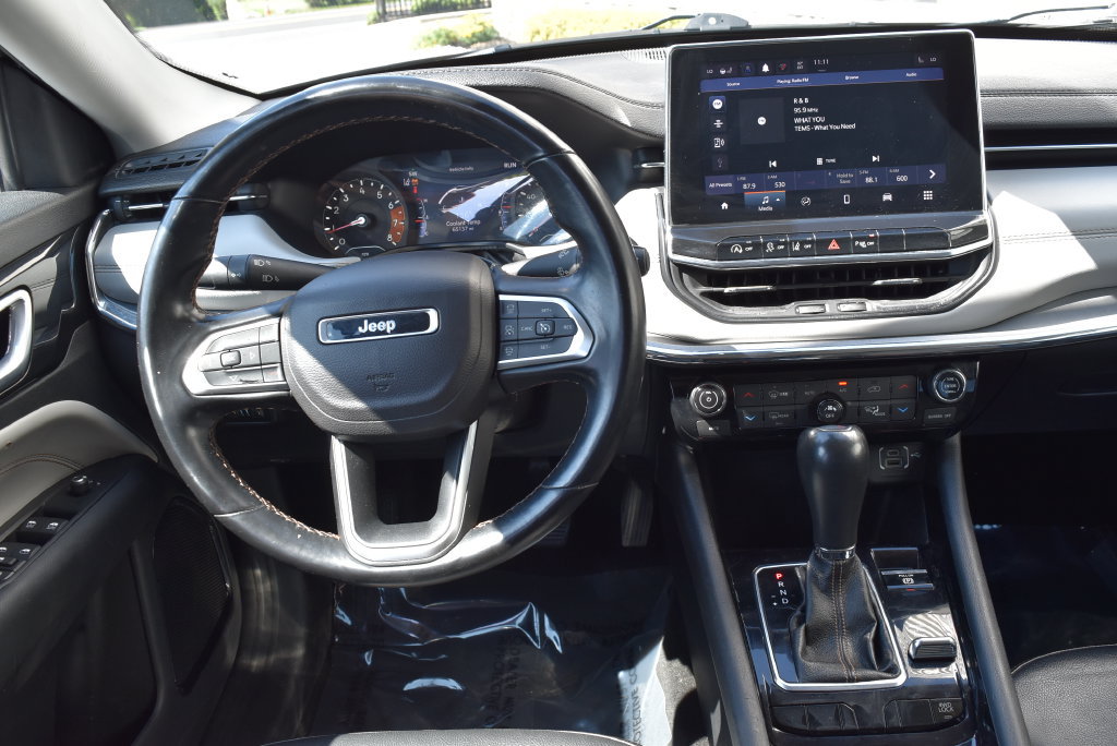 Used 2022 Jeep Compass Limited AWD/4WD image 11