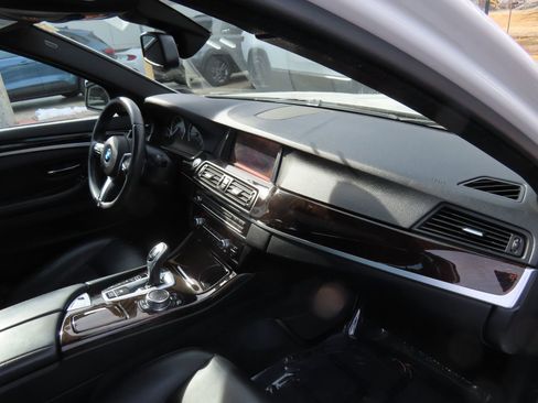 Used 2016 BMW 535i xDrive Sedan image 18