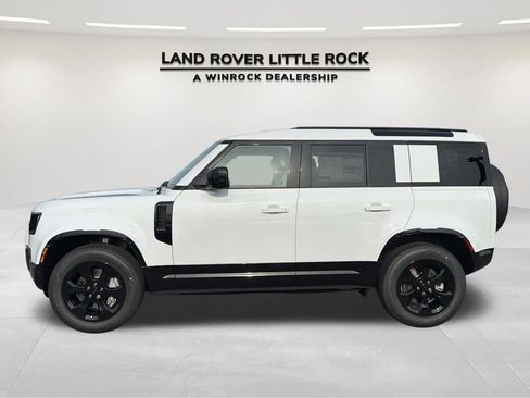 New 2026 Land Rover Defender 110 X-Dynamic SE AWD/4WD image 6