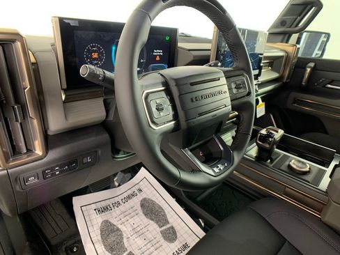 New 2025 GMC Hummer EV 3X w/ Extreme Off-Road Package image 38