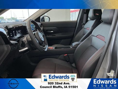 Used 2026 Nissan Kicks SR w/ SR Premium Package AWD/4WD image 21