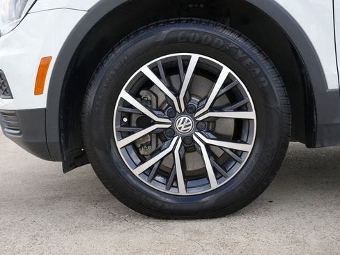 Used 2021 Volkswagen Tiguan S FWD image 23