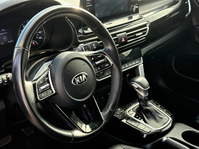 Used 2021 Kia Seltos EX AWD/4WD image 19