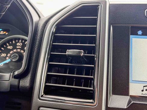 Used 2018 Ford F150 XLT w/ Equipment Group 301A Mid image 25