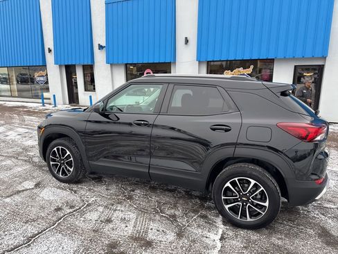 Used 2024 Chevrolet TrailBlazer LT image 12