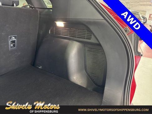 Used 2020 Ford Escape SE image 31