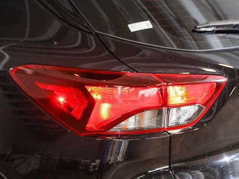 Used 2024 Chevrolet TrailBlazer LS image 9