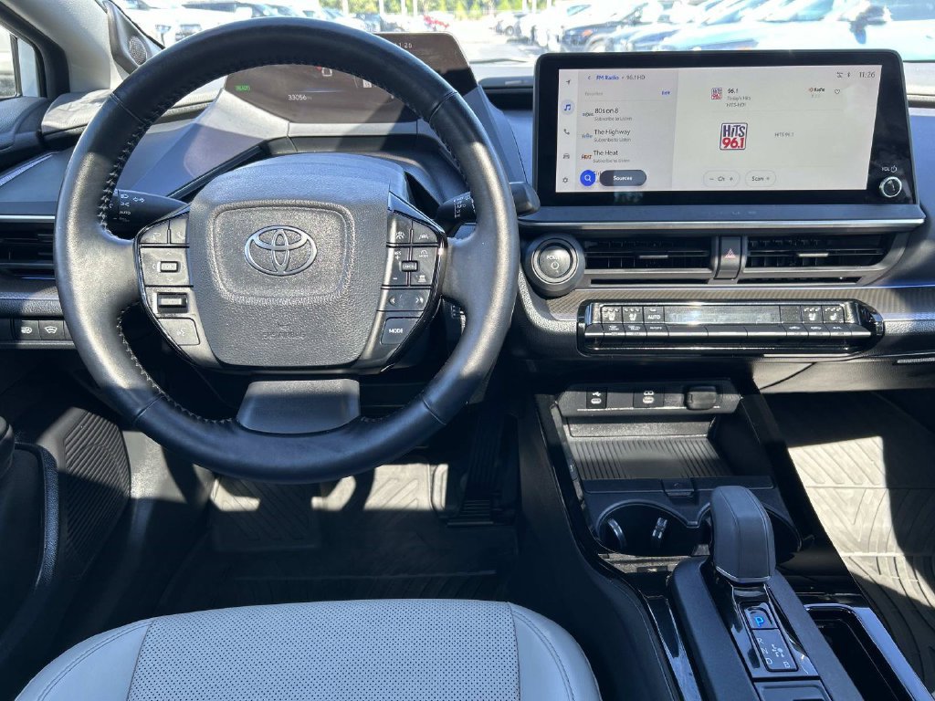 Used 2024 Toyota Prius Limited w/ Limited Premium Package FWD image 18