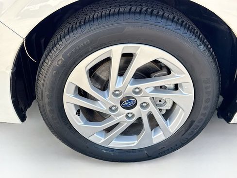 Used 2024 Subaru Impreza 2.0i AWD/4WD image 36