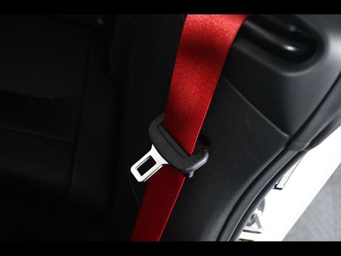 Certified 2023 Porsche 911 Carrera GTS RWD image 40