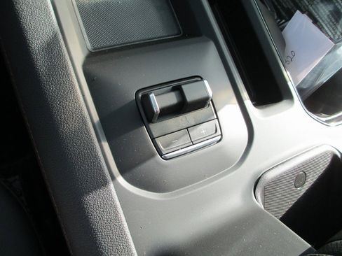 New 2026 GMC Sierra 3500 AT4 w/ AT4 Premium Plus Package image 18