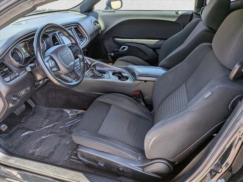 Used 2017 Dodge Challenger SXT RWD image 16