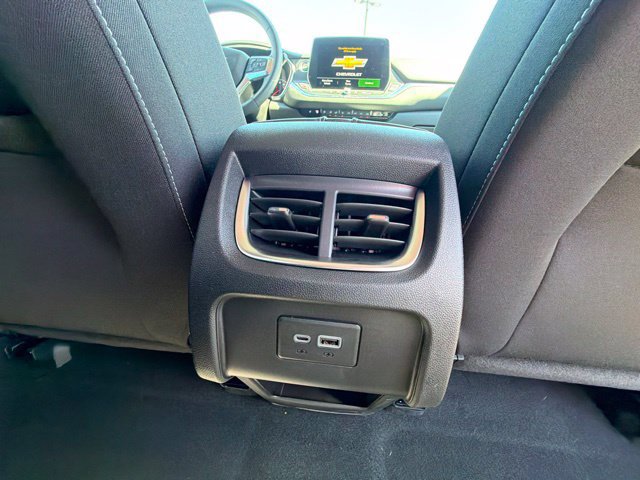 New 2026 Chevrolet Blazer LT w/ LPO, Black Sport Package FWD image 29