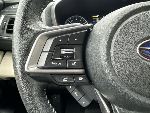 Used 2022 Subaru Ascent Limited w/ Technology Package image 10