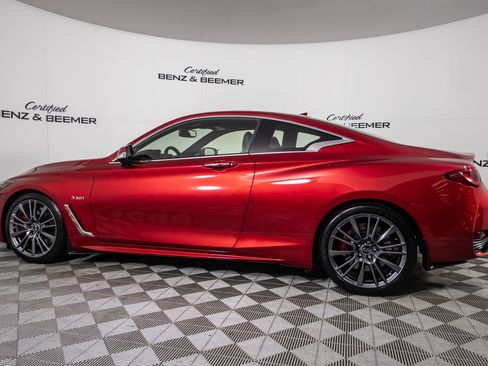 Used 2017 INFINITI Q60 Red Sport 400 RWD image 11