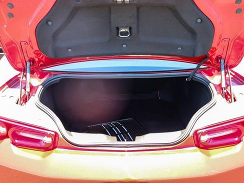 Used 2019 Chevrolet Camaro LT RWD image 30