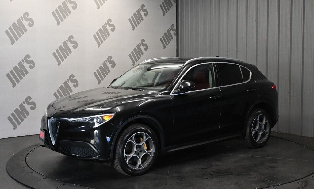 Used 2018 Alfa Romeo Stelvio AWD w/ Convenience Package image 1