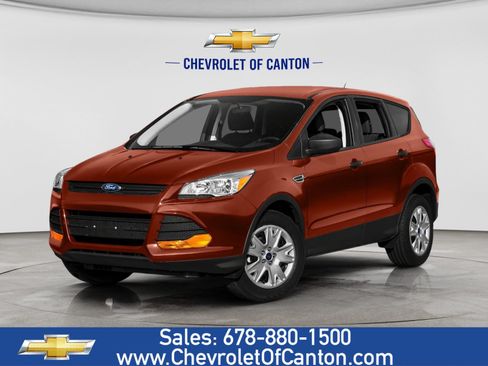 Used 2015 Ford Escape S FWD image 1