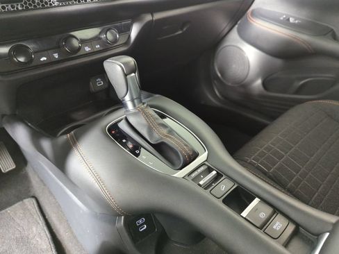 Certified 2025 Honda HR-V Sport image 20