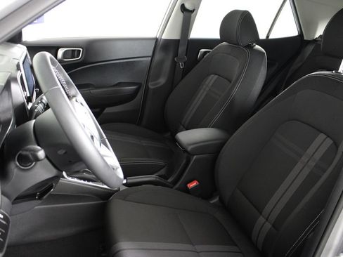 Certified 2026 Hyundai Venue SEL FWD image 20
