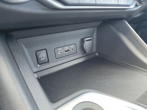 New 2025 Nissan Sentra SV w/ All-Weather Package image 32