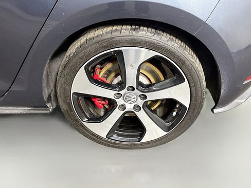 Used 2019 Volkswagen GTI Autobahn image 36