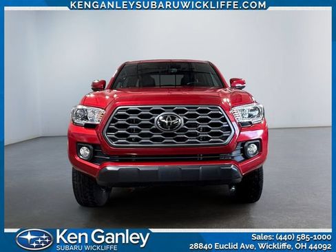 Used 2021 Toyota Tacoma TRD Off-Road AWD/4WD image 8