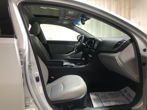 Used 2015 Kia Optima EX w/ EX Premium Package image 13