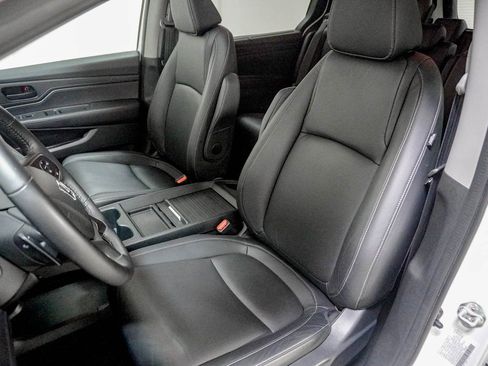 Certified 2023 Honda Odyssey EX-L image 20