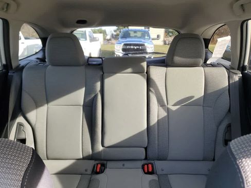 Used 2023 Subaru Outback Premium image 13