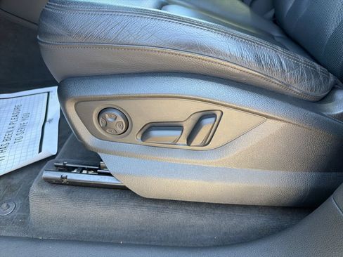 Used 2019 Audi Q7 3.0T Prestige w/ Prestige Package AWD/4WD image 28