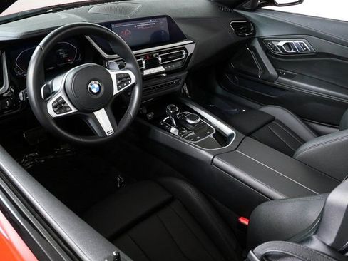 Used 2024 BMW Z4 sDrive30i RWD image 24