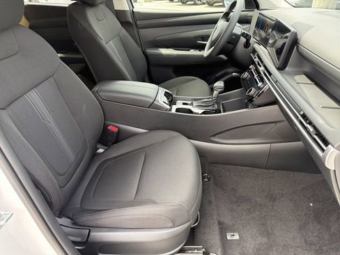 New 2026 Hyundai Tucson SEL FWD image 13