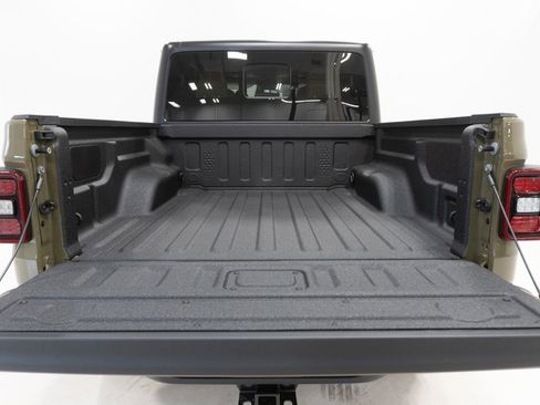 New 2026 Jeep Gladiator Sport image 22