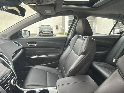 Used 2020 Acura TLX image 28