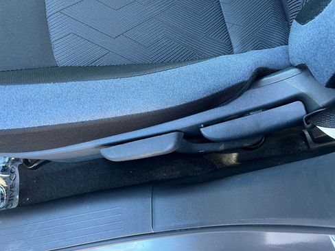 Used 2025 Nissan Versa SV image 23