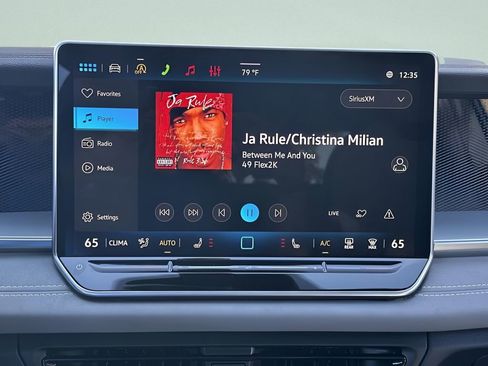 New 2026 Volkswagen Tiguan SE R-Line FWD image 16