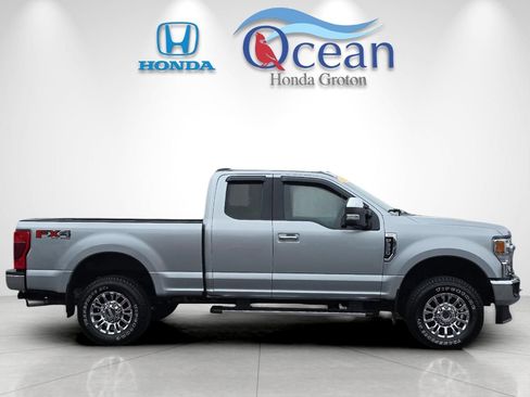 Used 2022 Ford F350 XLT w/ XLT Premium Package AWD/4WD image 2