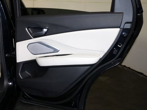 Certified 2025 Acura RDX SH-AWD w/ Technology Package image 35