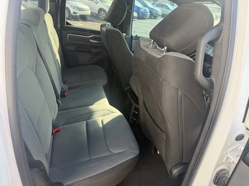Used 2022 RAM 1500 Big Horn AWD/4WD image 16