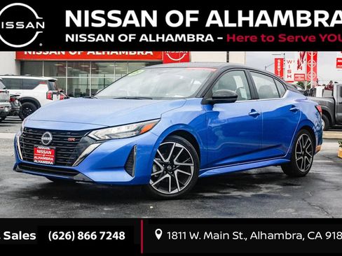 Certified 2025 Nissan Sentra SR image 1