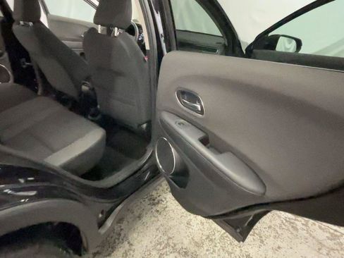 Used 2022 Honda HR-V EX image 22
